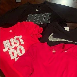 Nike tshirts. SiZe L